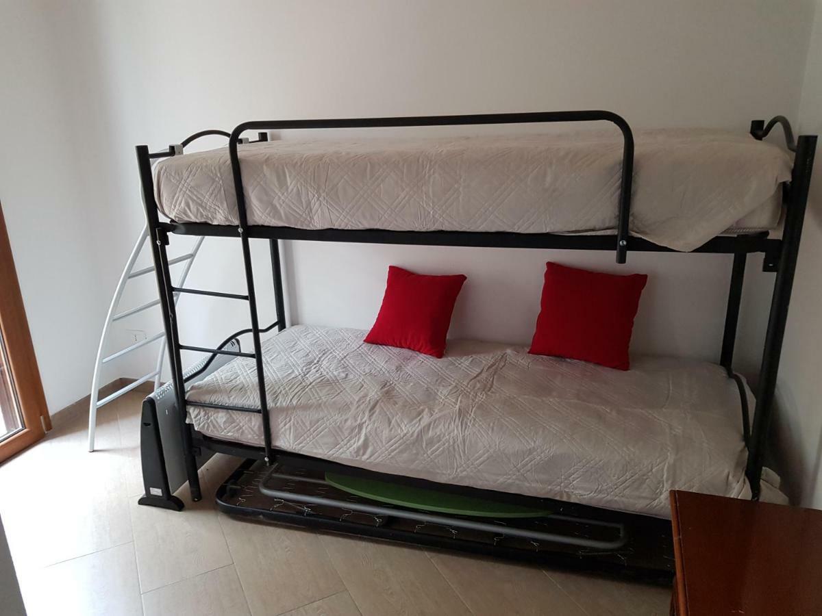Il Panorama Apartment Монтескудайо Екстериор снимка